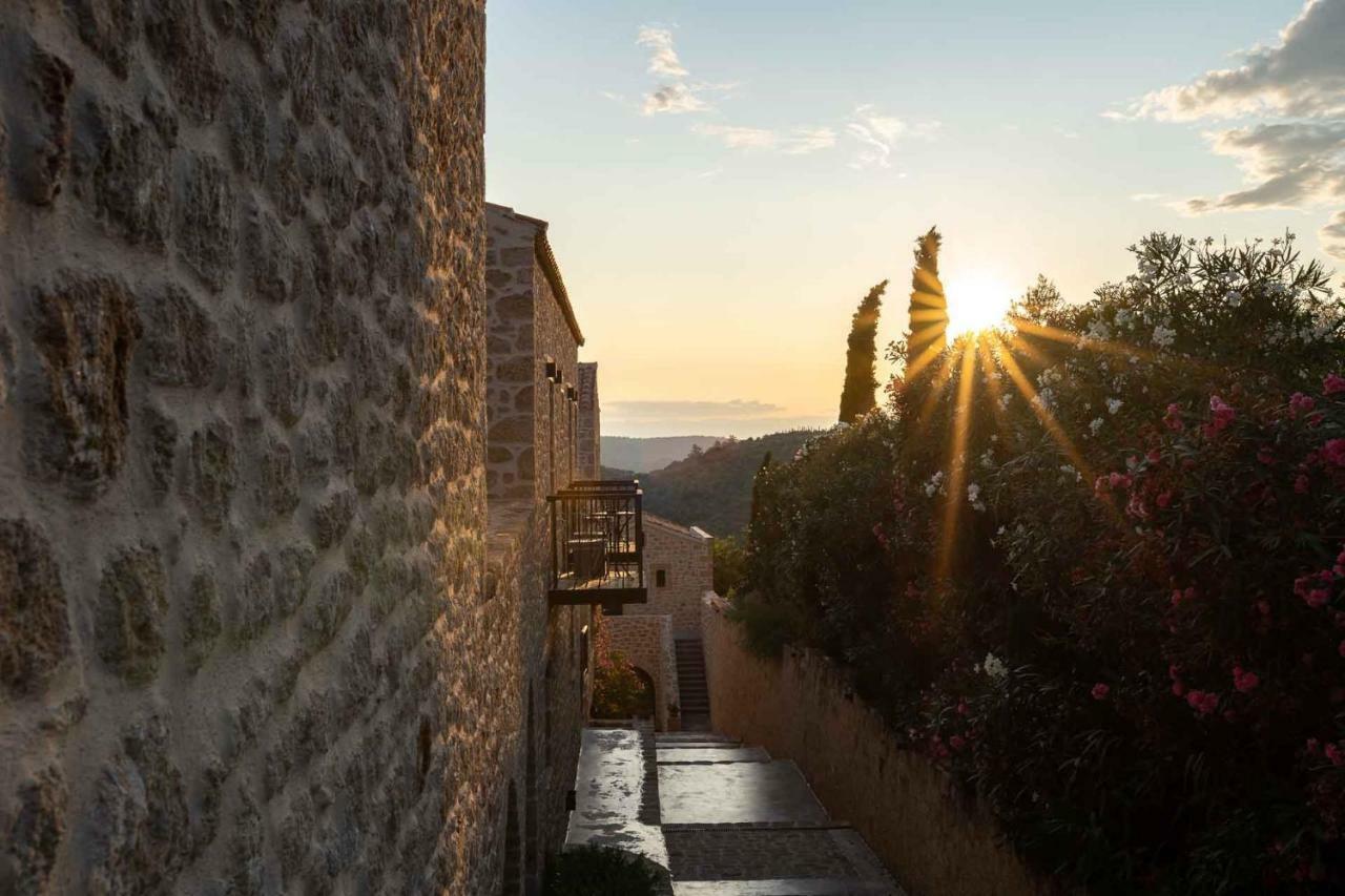Alistos Hotel Gythio Buitenkant foto